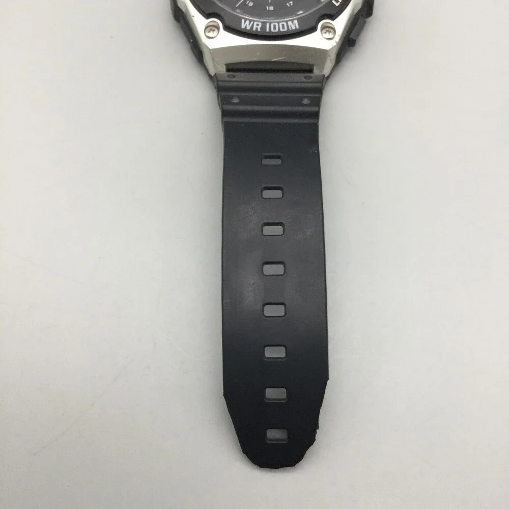 Casio Illuminator 5577 MWC-100H Mens Watch 44mm Black Dial New Battery